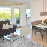 Feriendomizil Neue Bergstrasse Feriendomizil Neue Bergstrasse 11 4 Apartament Scharbeutz
